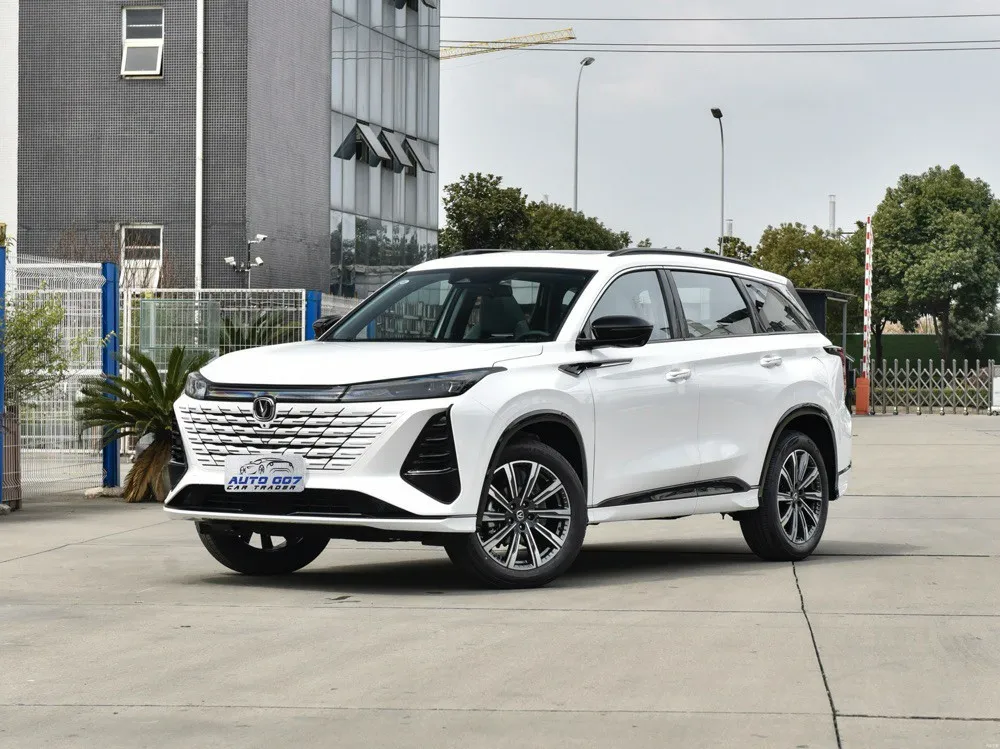 Bensiiniauto Changan CS75 Plus