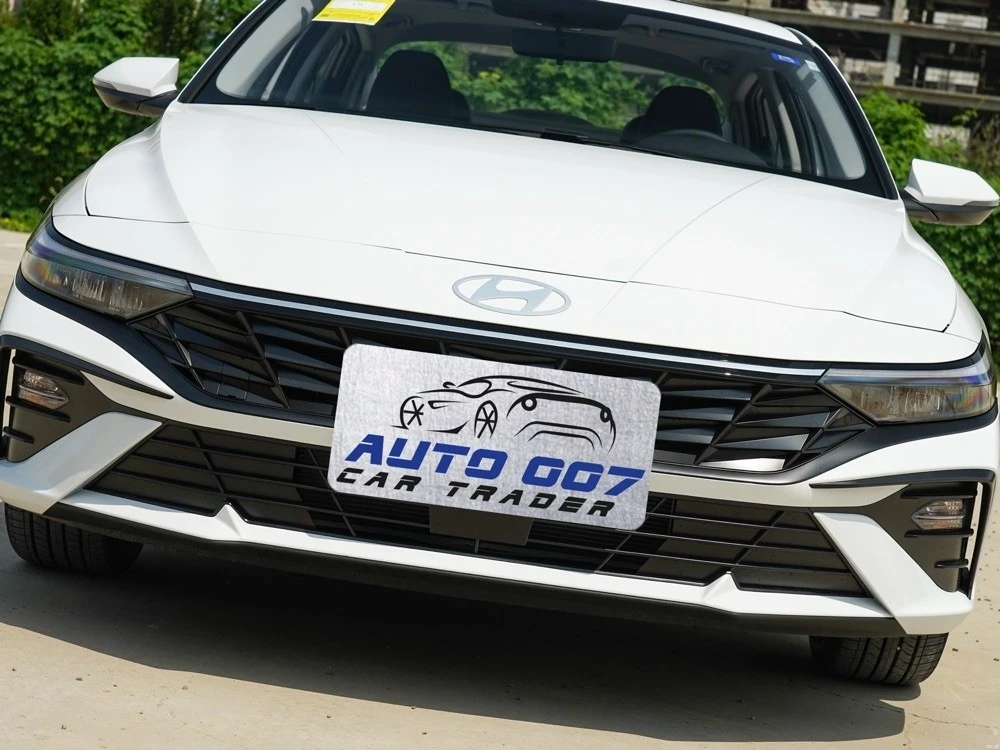 Hyundai Elantra fuel efficiency